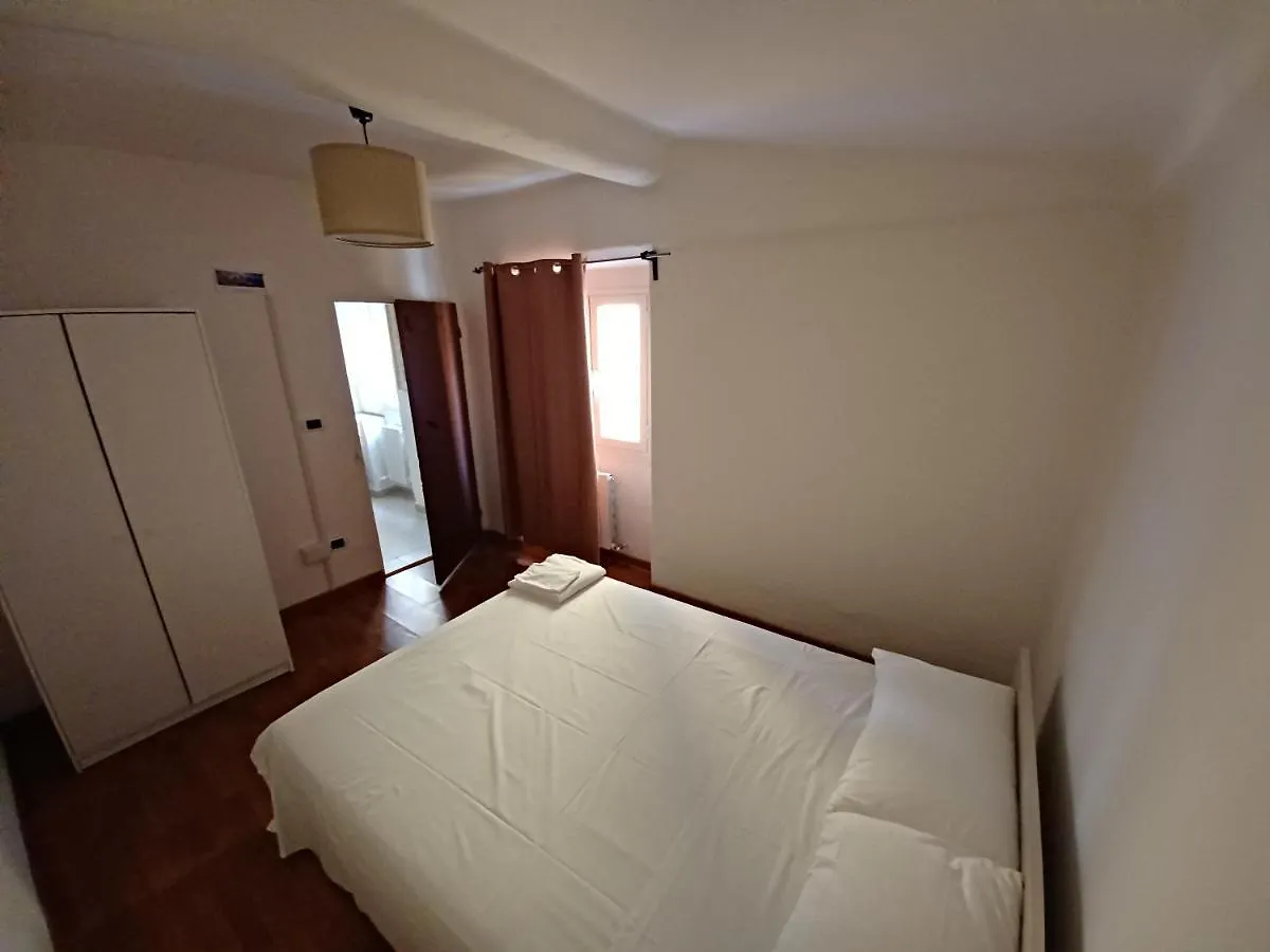 La Graziosa Del Carmine Apartment Genoa